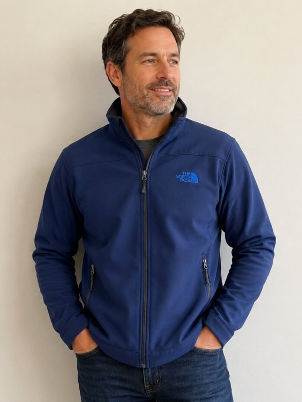 The North Face Zip-Up Soft Shell Chest Logo Jacket Coat Shady Navy Blue, Small